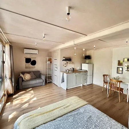 Riverside Atputa Apartment *